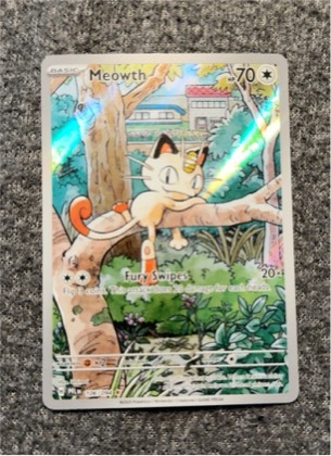 Meowth, graded 8.0