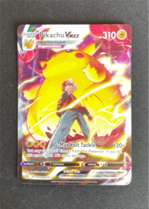 Pikachu VMAX graded 9.5