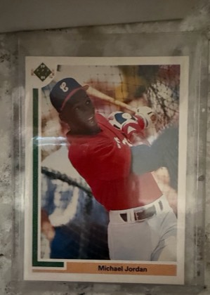 Michael Jordan graded 8