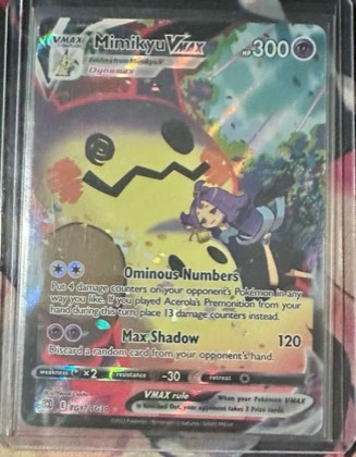 Mimikyu VMAX, graded 9.5