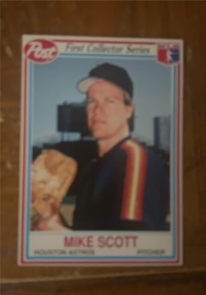 Mike Scott, graded 9.0