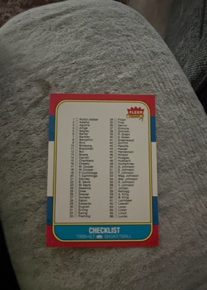 Checklist, graded 7.5