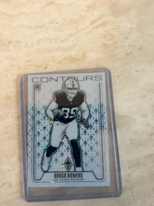 Brock Bowers, graded 9.0