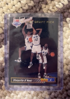 Shaquille O'Neal graded 9