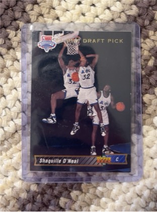 Shaquille O'Neal graded 8.5