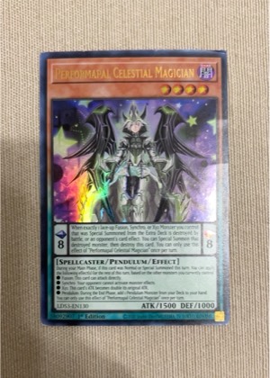Performapal Celestial Magician, graded 9.0