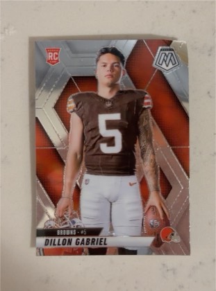 Dillon Gabriel graded 6 & below