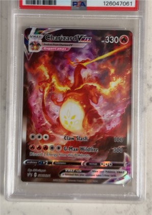 Charizard VMAX - SWSH261, graded 9.5
