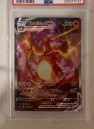 Charizard VMAX, graded 8.5