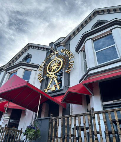 Spinning Wheel Inn