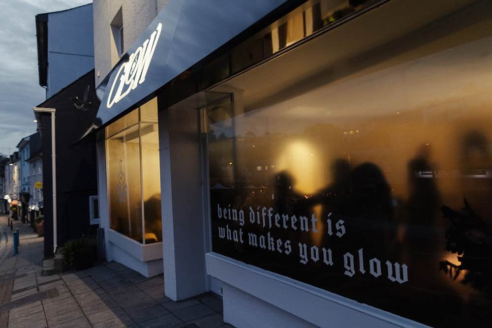 Glow Salon