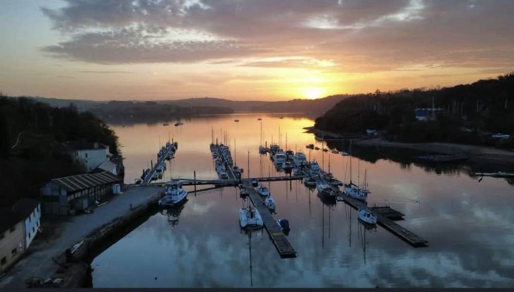 Dolphin Boatyard