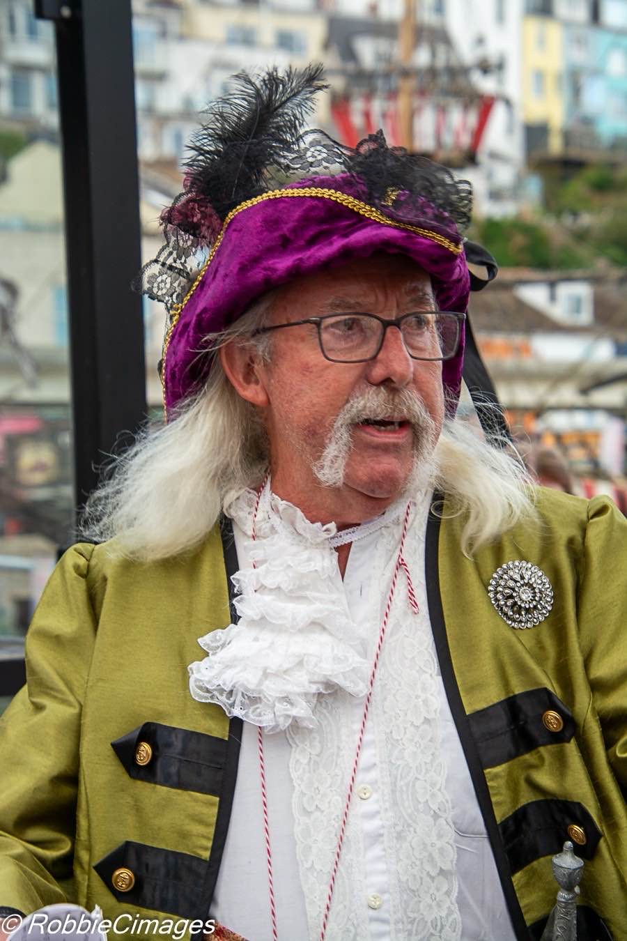 Theatre Round The Harbour, Brixham Quay - FREE