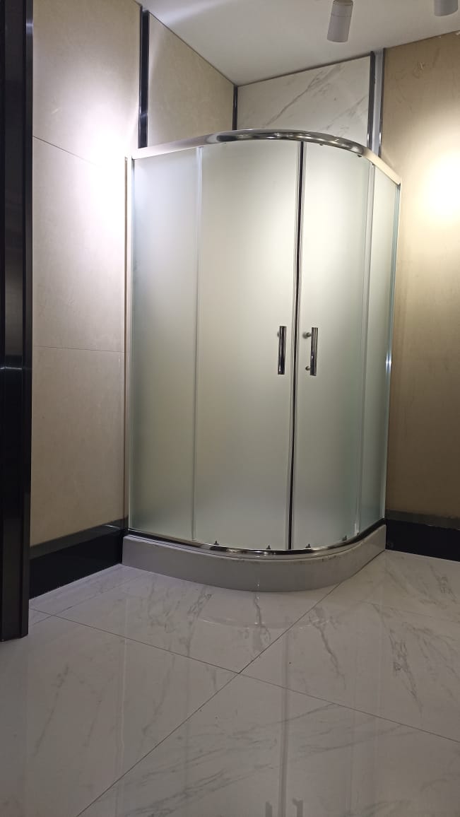 Shower Cubicle Curved