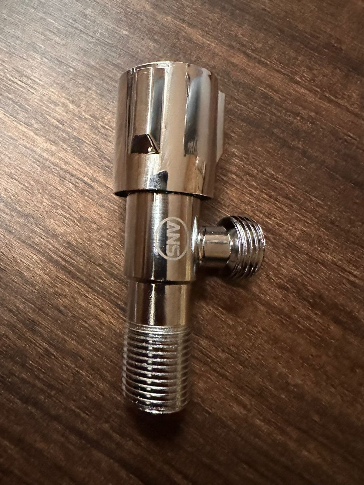 Angle valve
