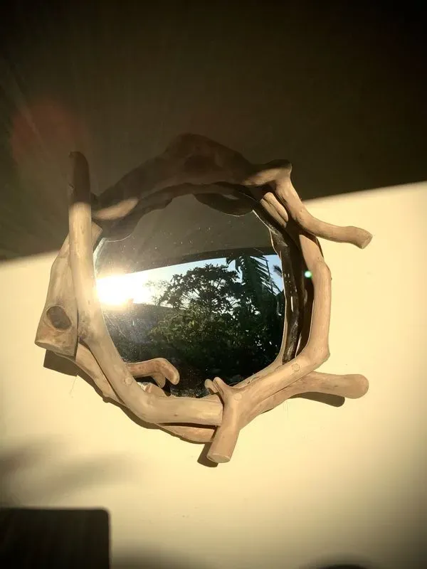 miroir rond en bois flotté