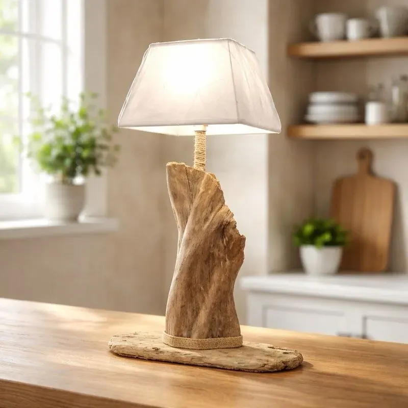 lampe de salon en bois flotté brut