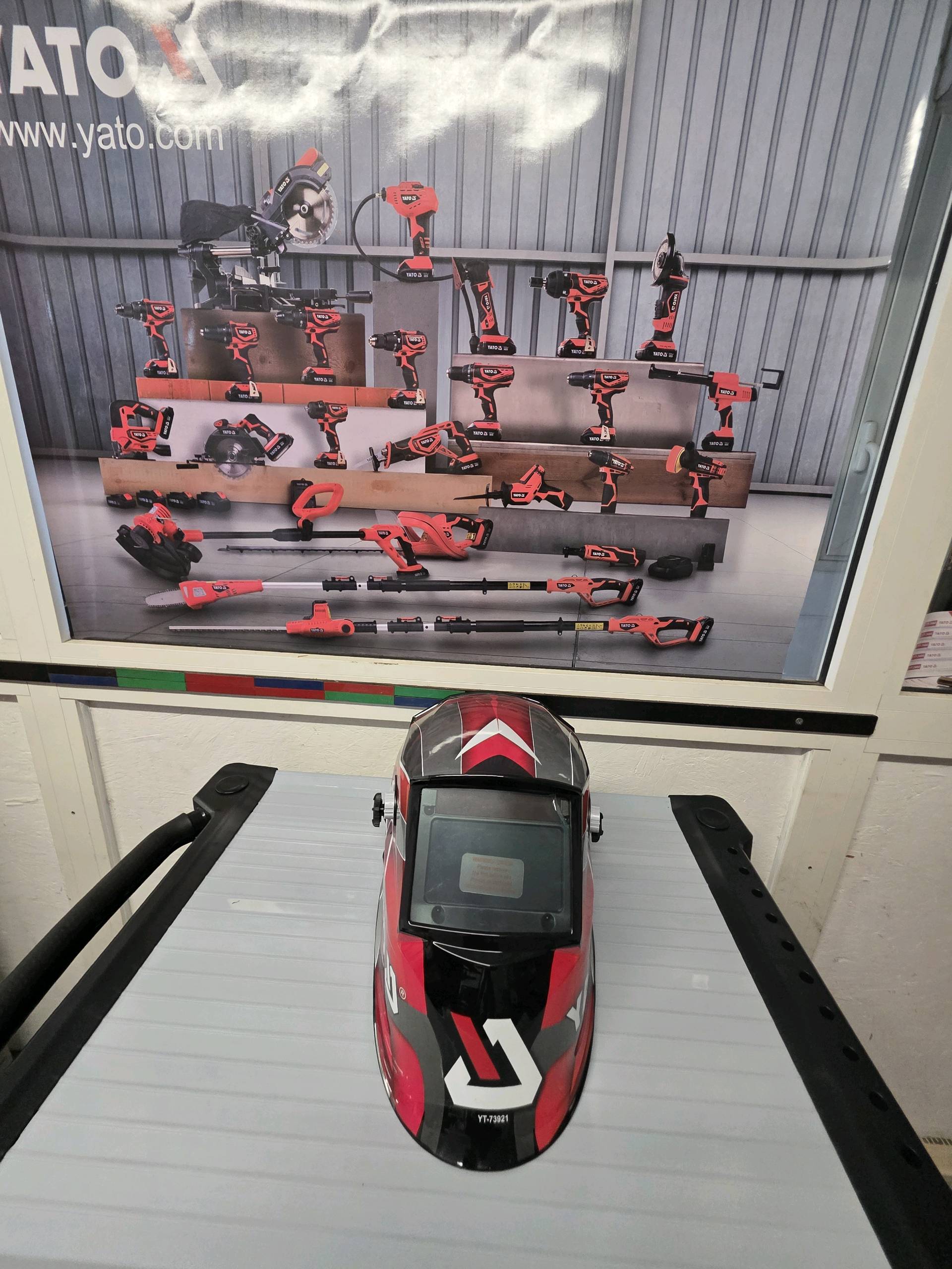 Casque de soudage auto‑obscurcissant YATO True Color – Grand écran