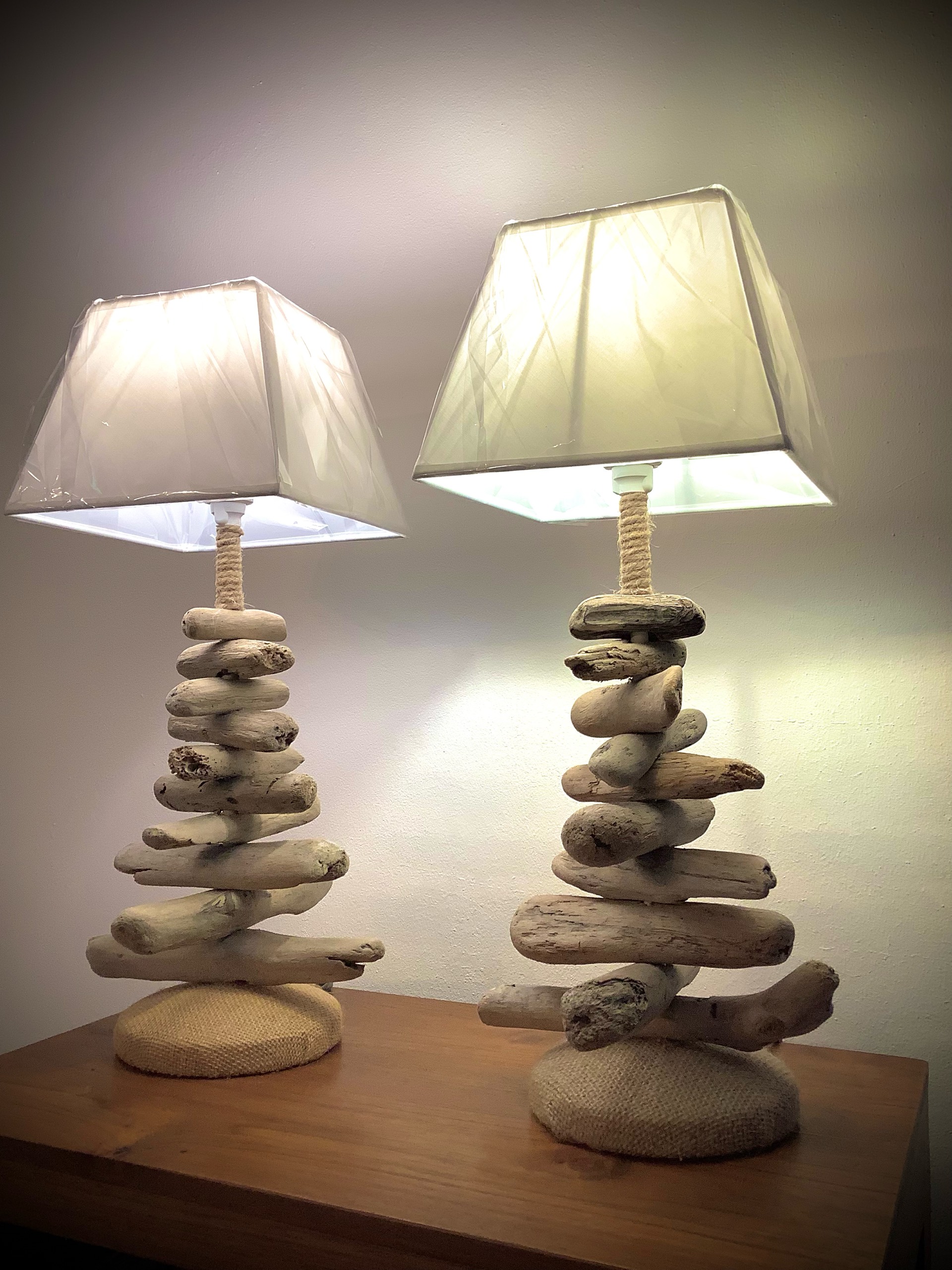 lampe de chevet modele pyramide — visuel 7