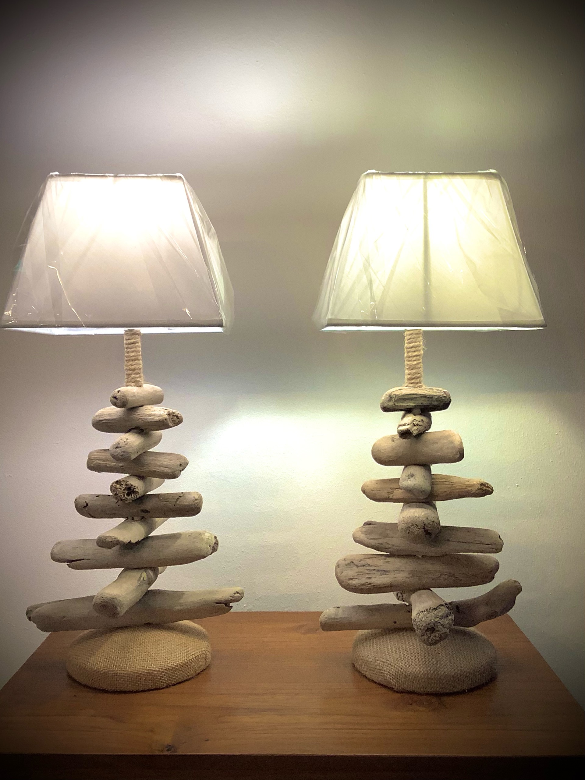 lampe de chevet modele pyramide — visuel 8