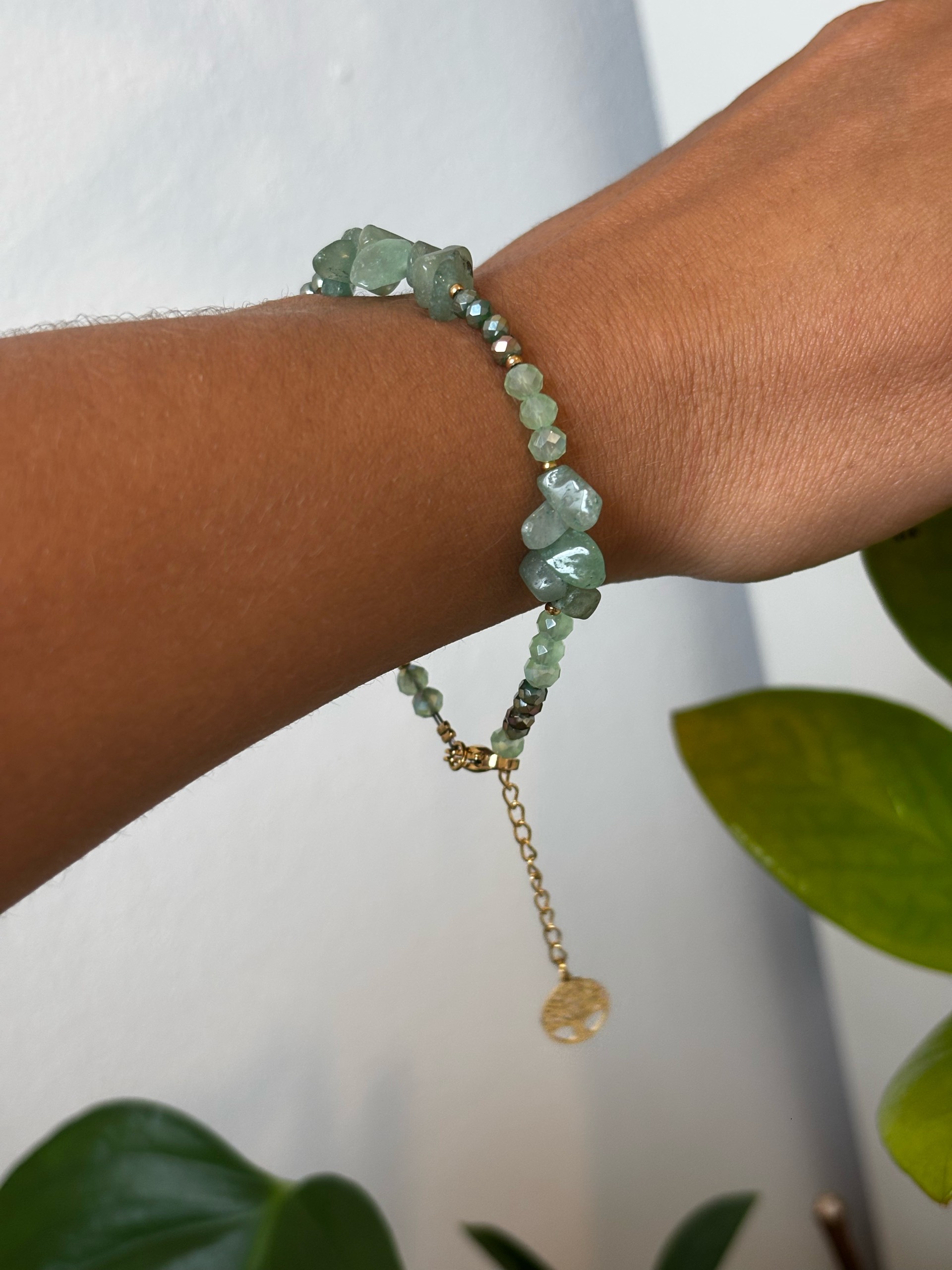 Bracelets en pierres 🌸