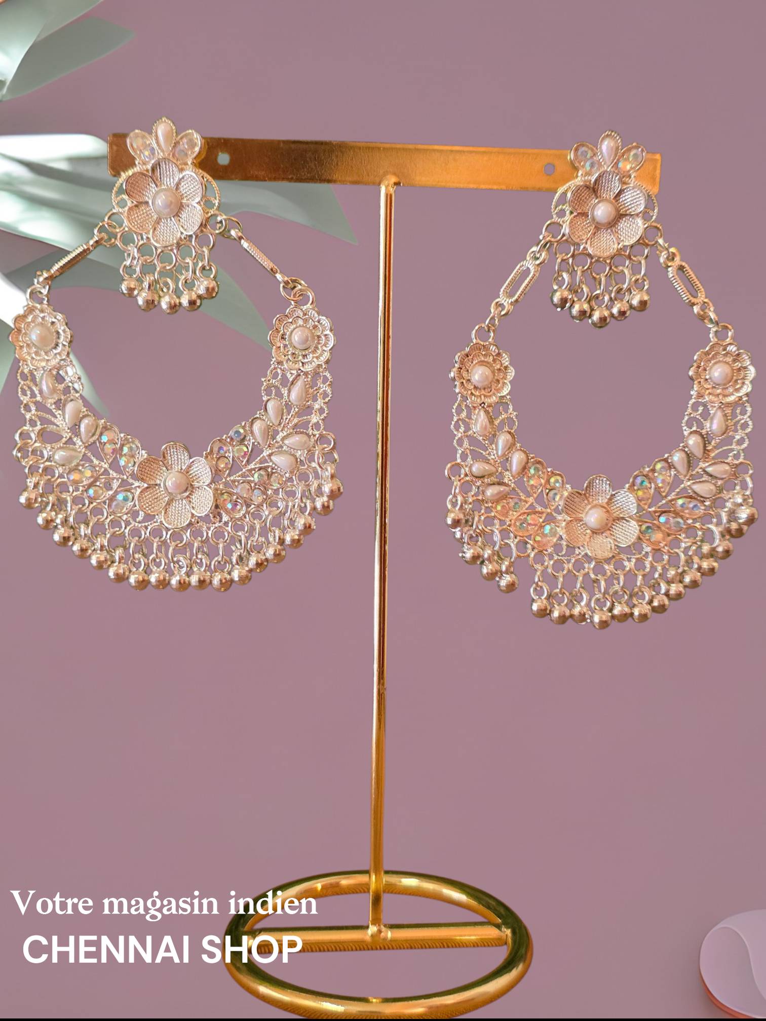 Boucles d'oreilles indiennes fleurs et perles