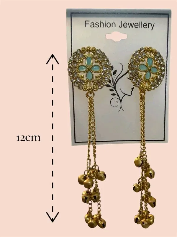 Boucles d'oreilles pendantes dorées strass et grelots 12 cm — visuel 2