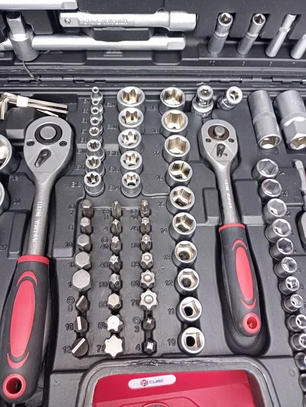coffret KINGS 172 pièces d'outillage  — visuel 5