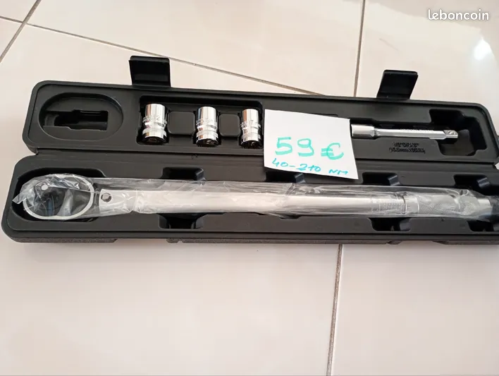 Clé dynamométrique NEUVE Torquepro 40-210 NM