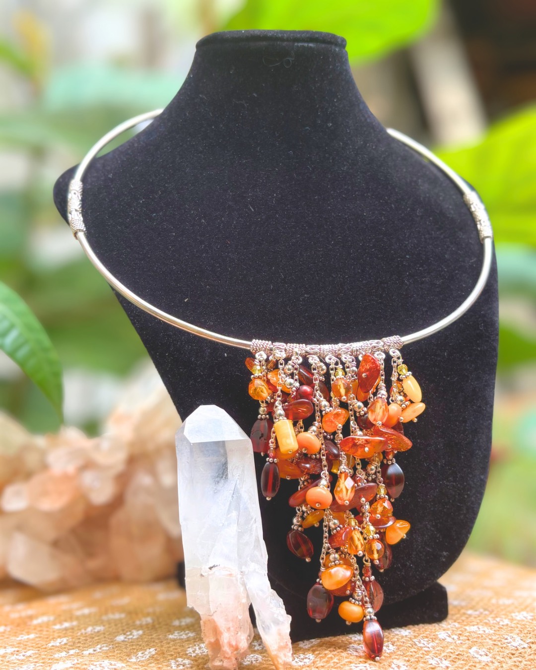 COLLIER EN ARGENT ET AMBRE