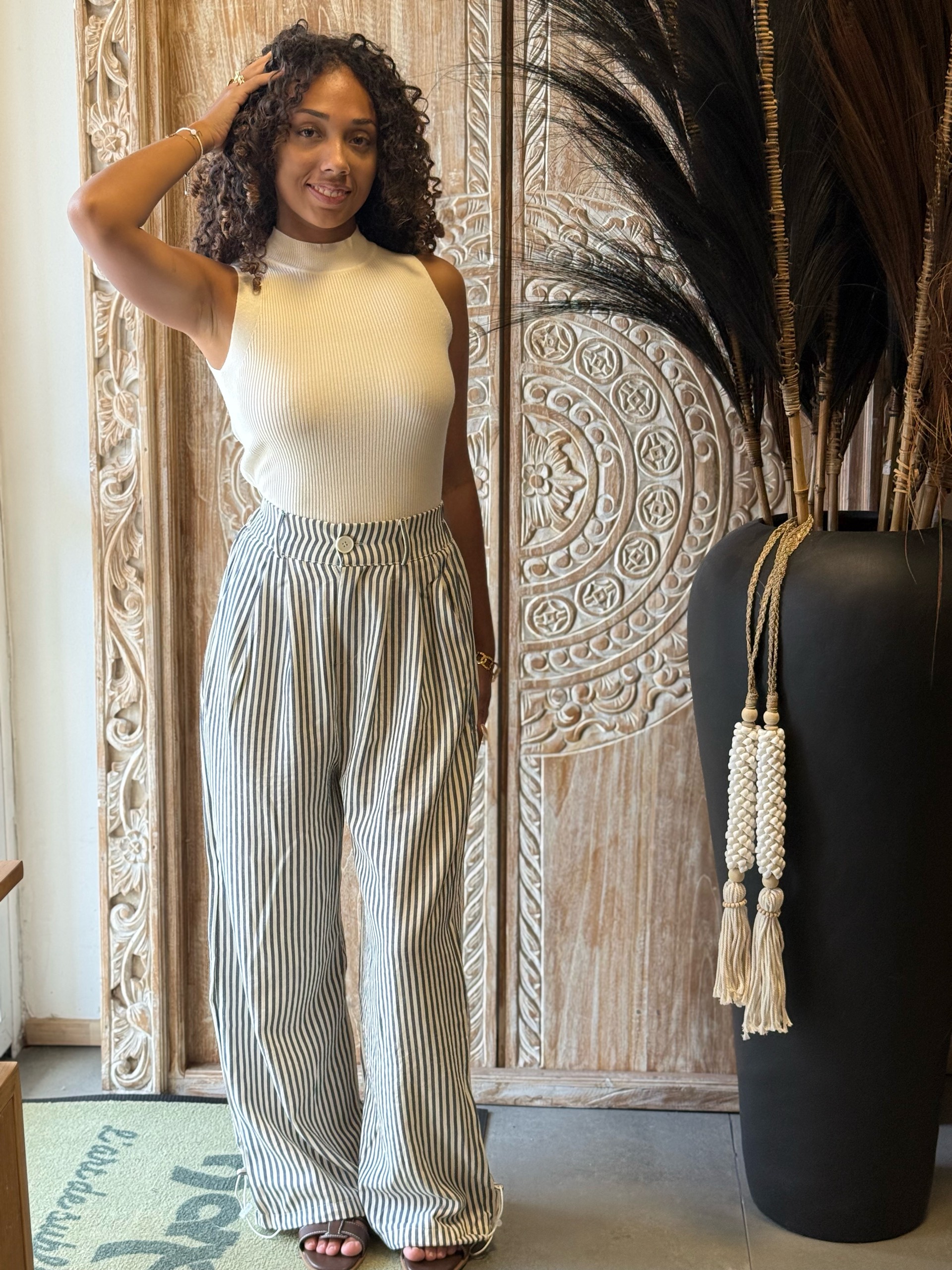 Pantalon fluide rayé femme – taille haute & léger