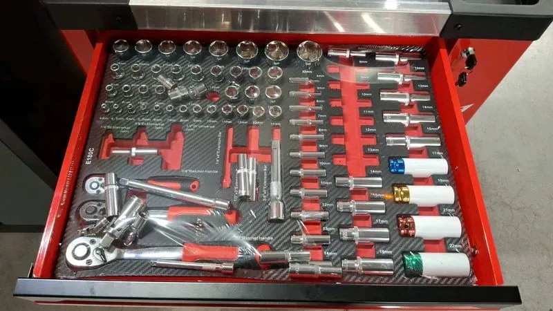 servante pleine d'outillage Kings — visuel 8