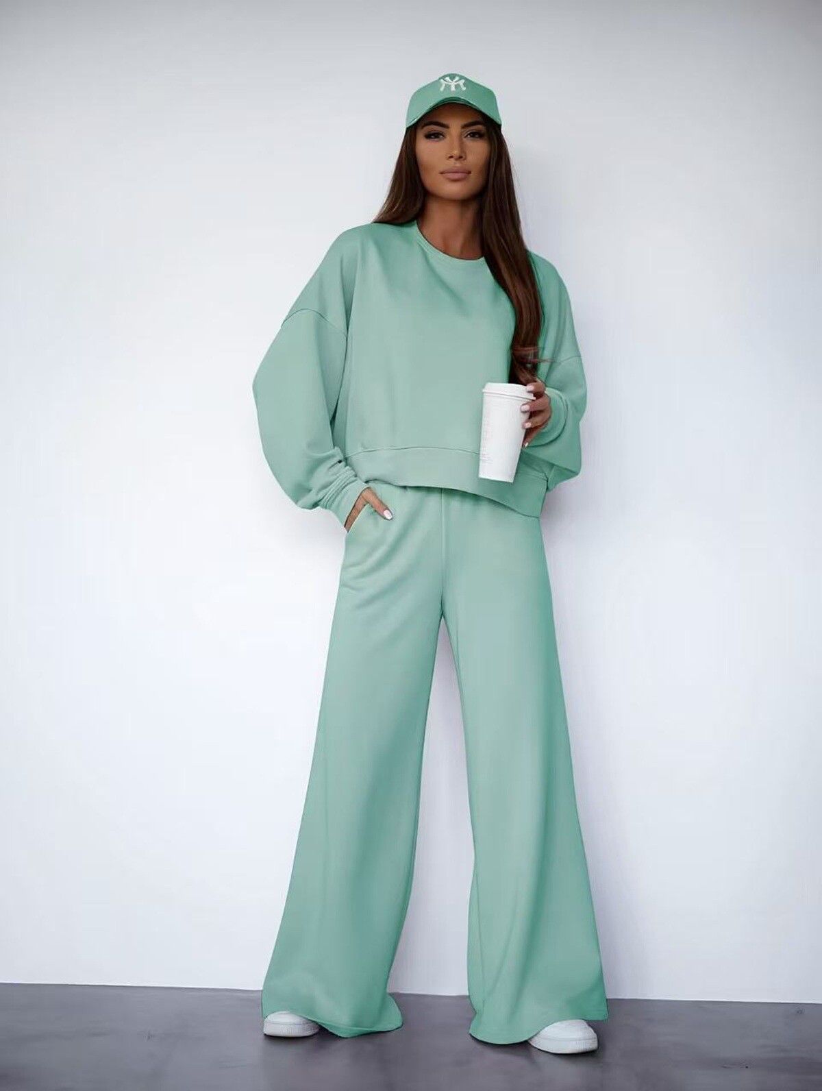 Ensemble Jogging Pattes Larges Basique — visuel 3