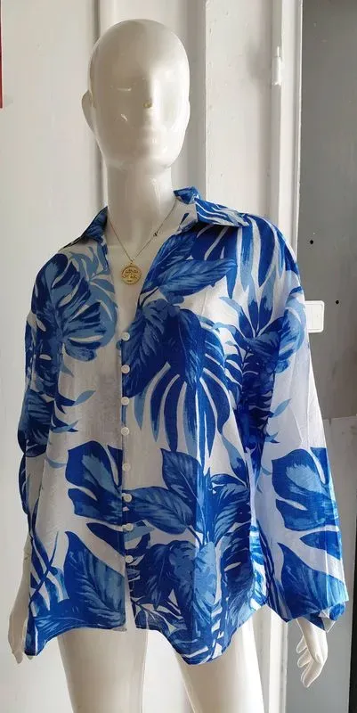 Chemise Hawaienne Bleu et Blanc - Motifs Feuillages Tropicaux