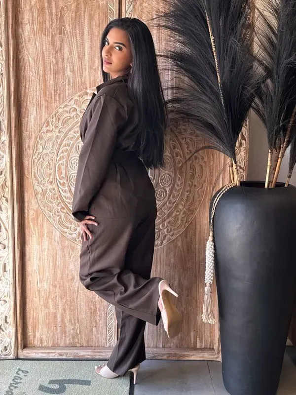 Ensemble tailleur femme - Blazer et pantalon élégant — visuel 2