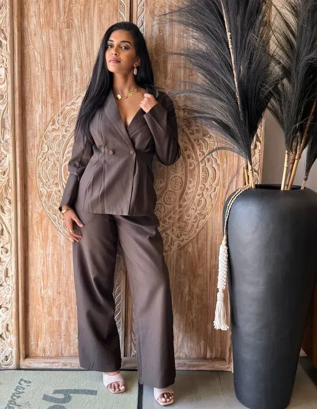 Ensemble tailleur femme - Blazer et pantalon élégant