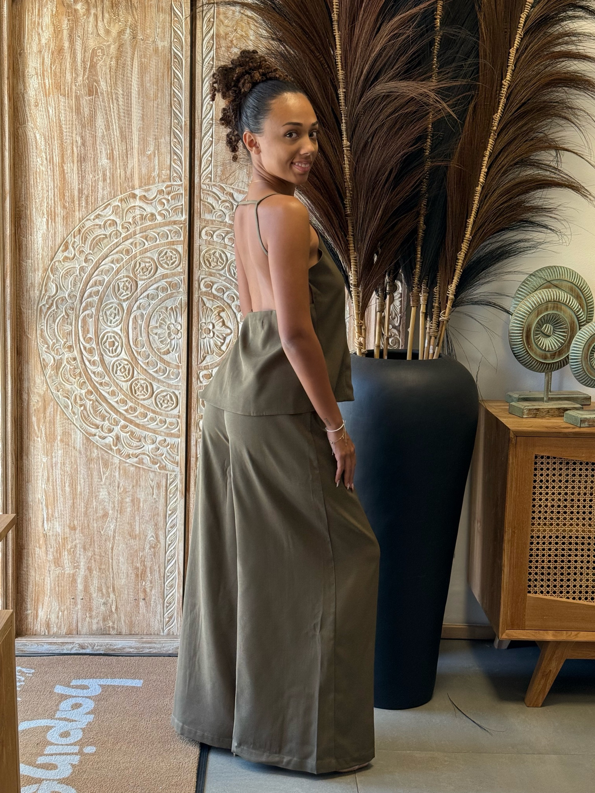 Ensemble dos nu élégant - Top et pantalon palazzo — visuel 5