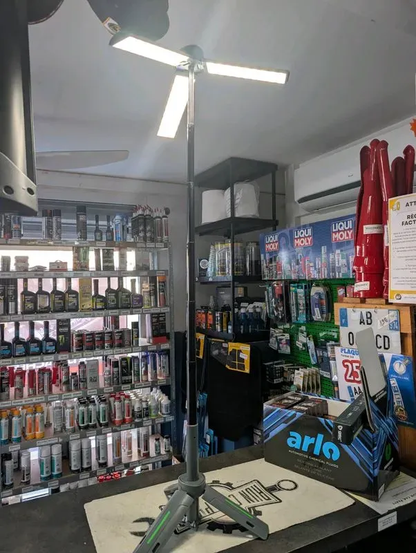 Lampe LED télescopique  — visuel 2