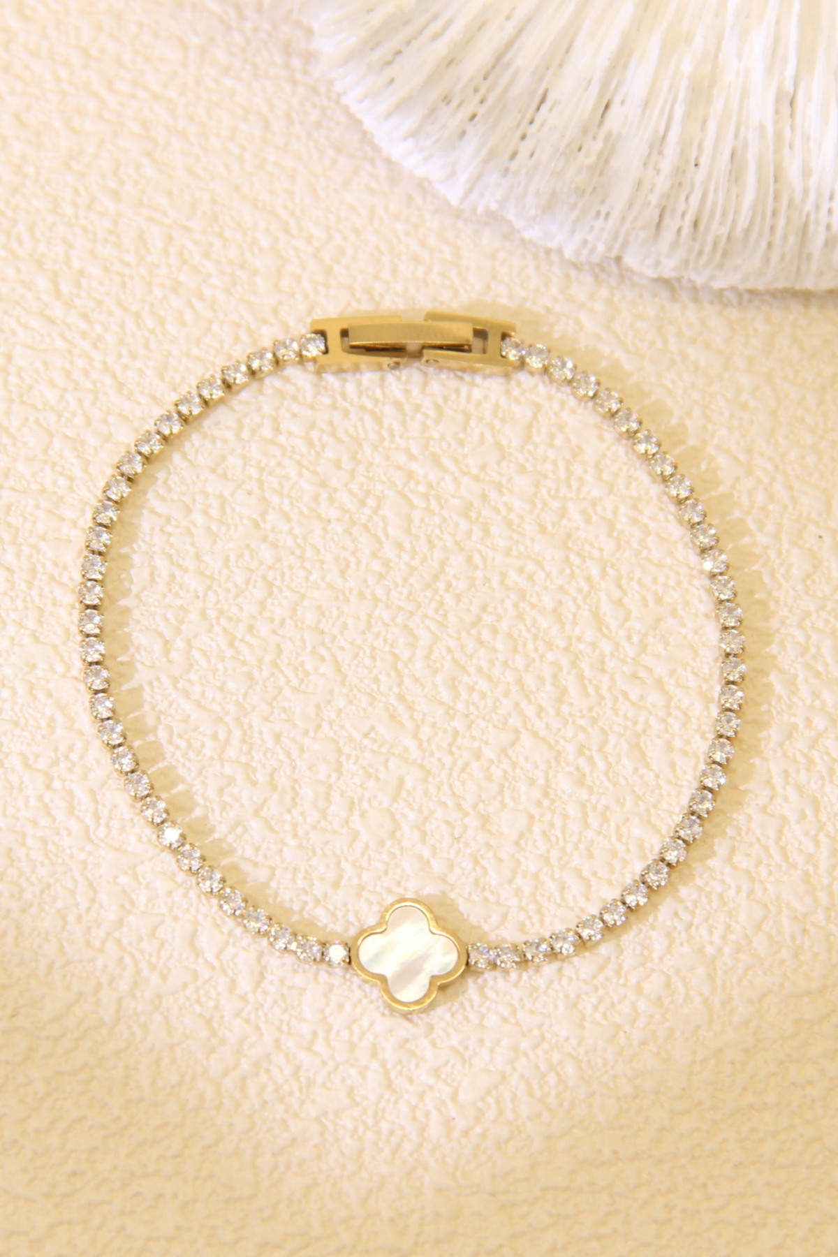 Bracelet trèfle nacré strass - acier inoxydable — visuel 2