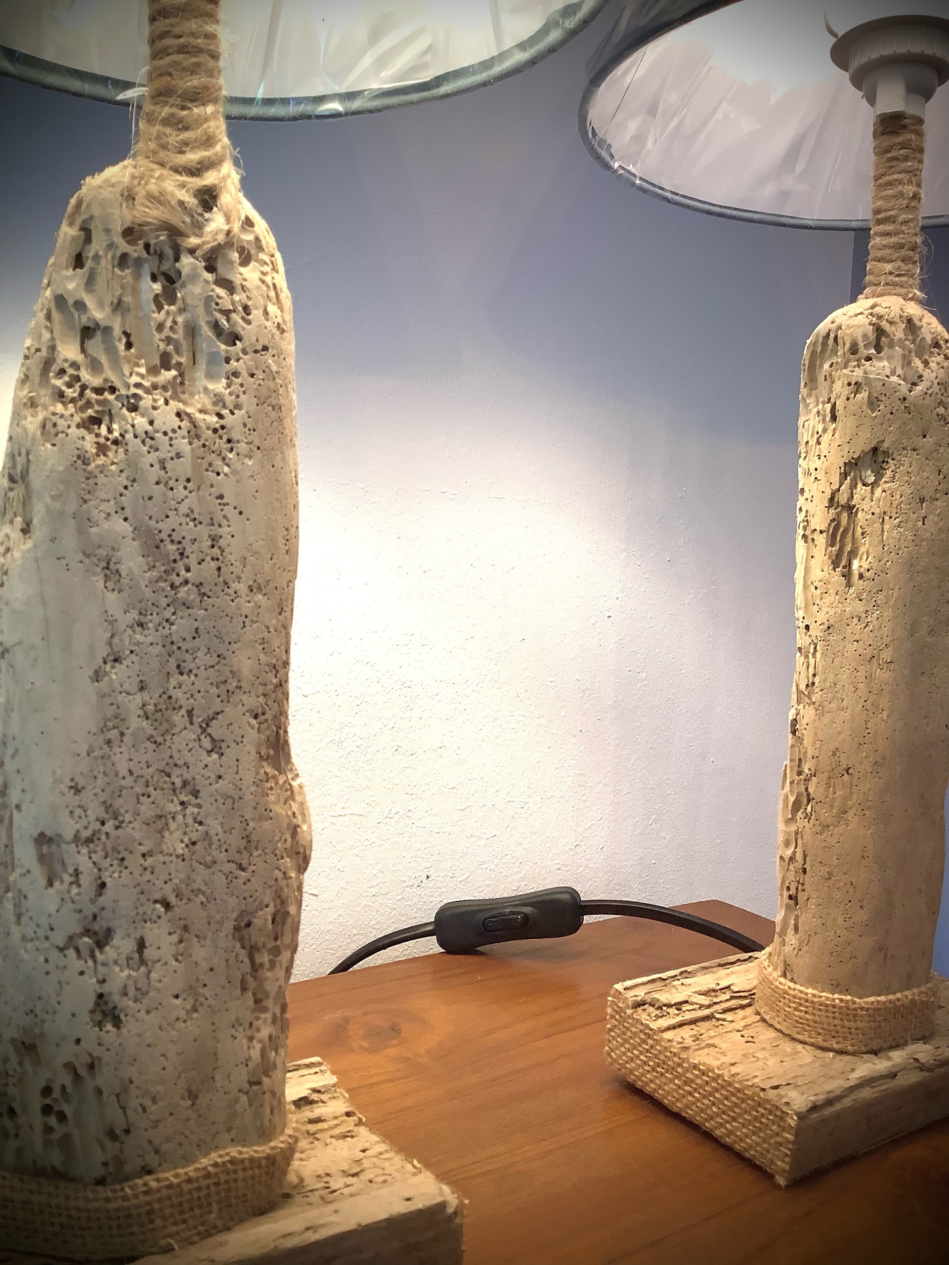 lampe de chevet en bois flotté authentique — visuel 8
