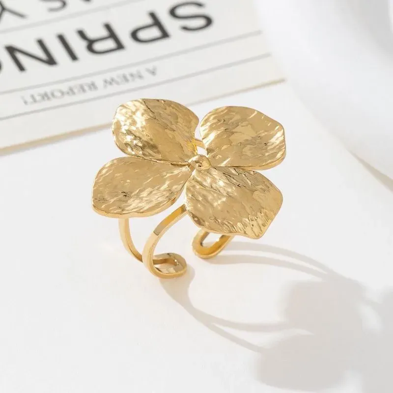 Bague fleur en acier inoxydable