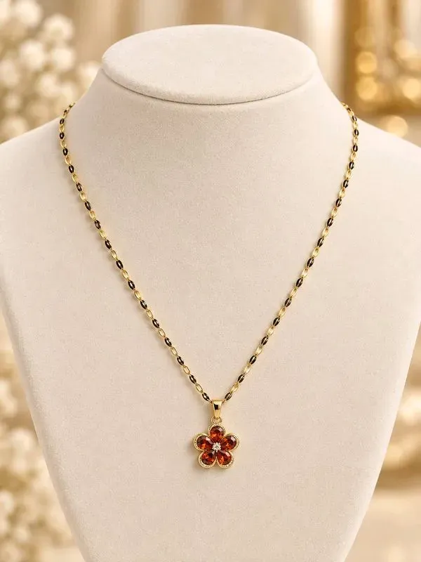 Collier en acier inoxydable Doré avec pendentif fleur - Pendentif élégant