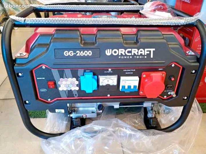 Groupe électrogène NEUF worcraft 2,6kw/h sortie 230v et 380v réservoir essence 15 Litres — visuel 2