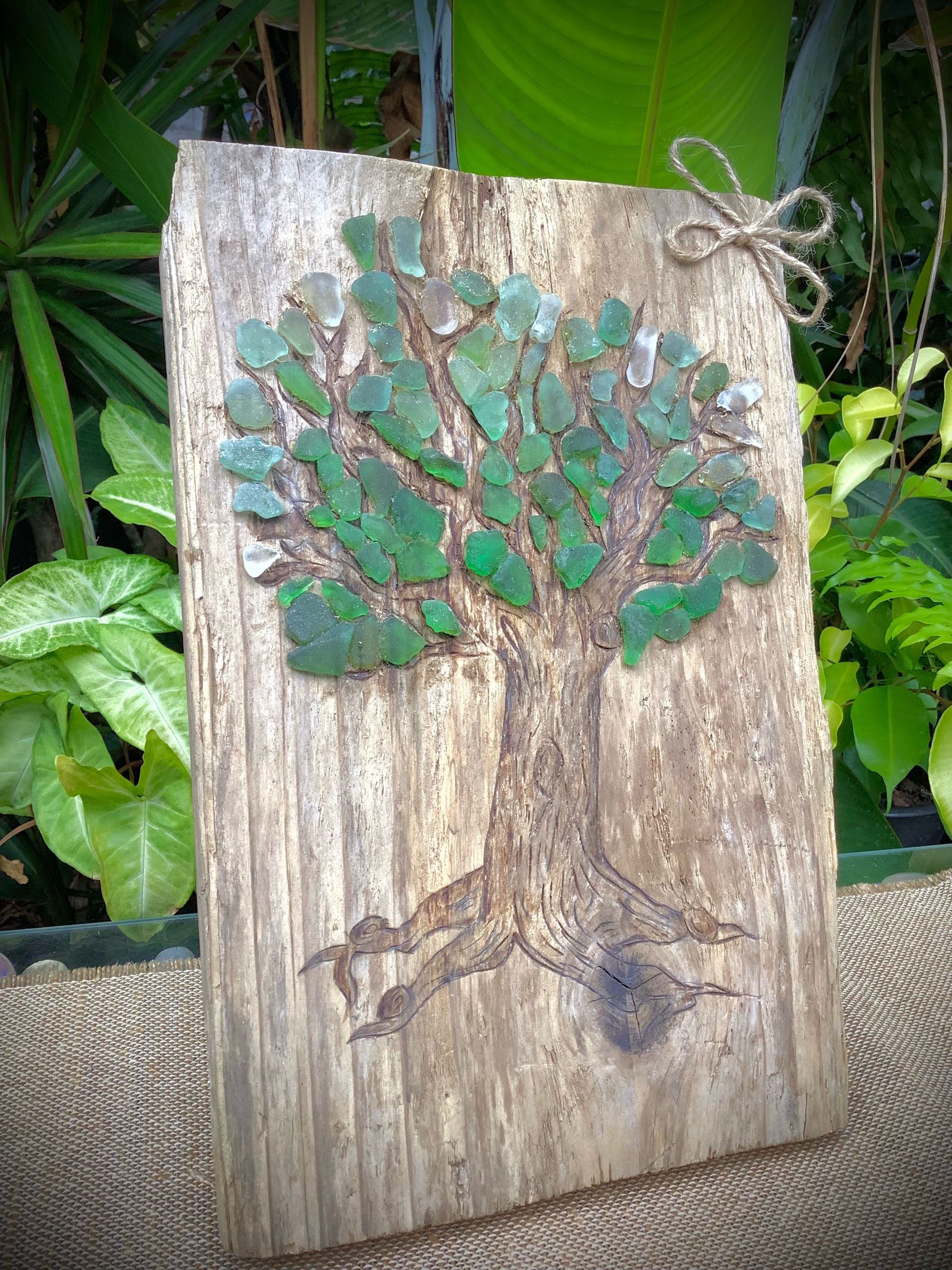 tableau en bois flotté pyrogravée et verre de mer — visuel 4