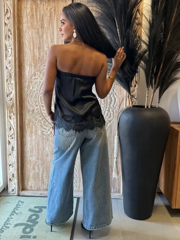 Haut bustier satinée aux détails à dentelle  — visuel 5