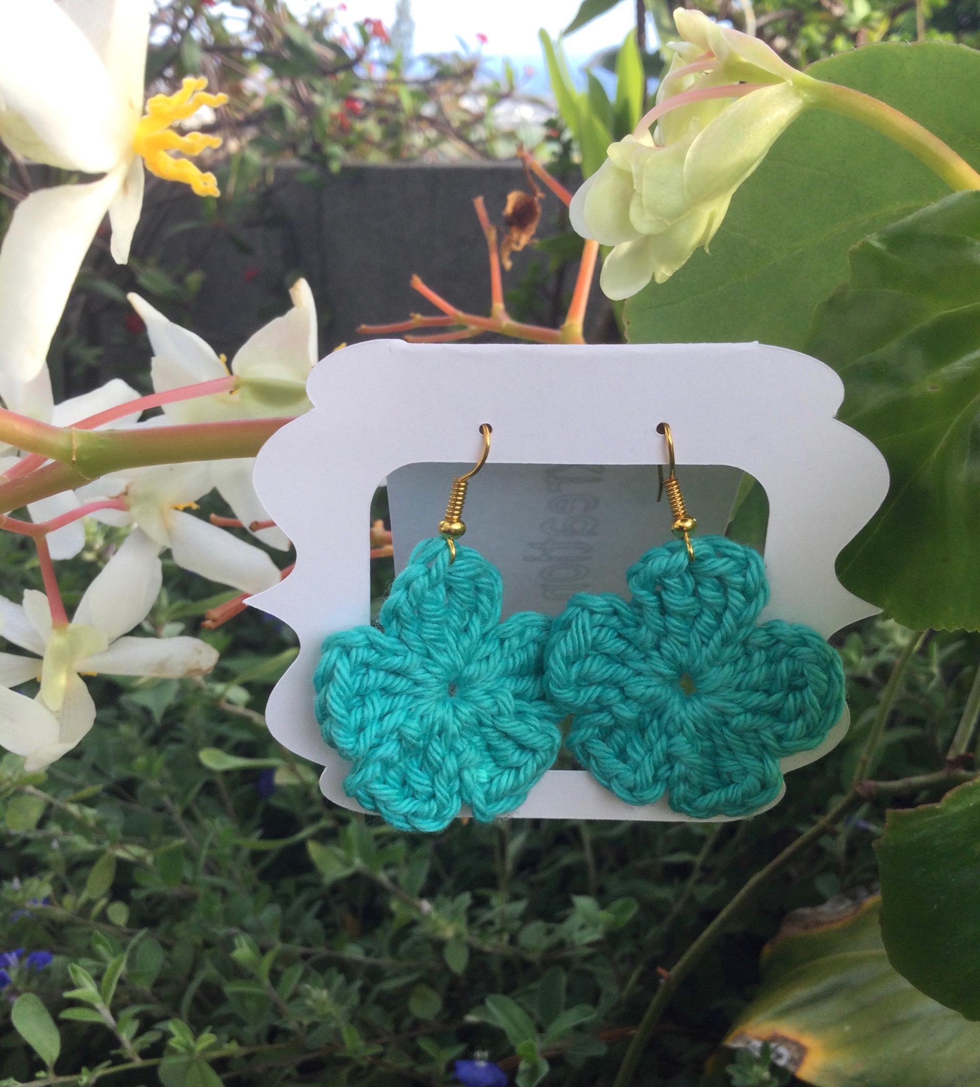 Boucle d’oreille au crochet — visuel 4