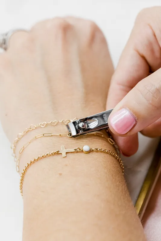 Professional permanent jewelry removal process