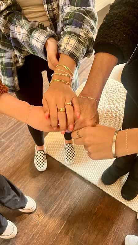 Variety of permanent linked bracelets in different styles and metals