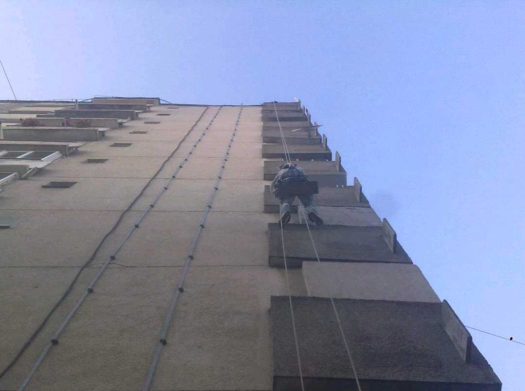 Sc.VerticalpinGeza.Srl