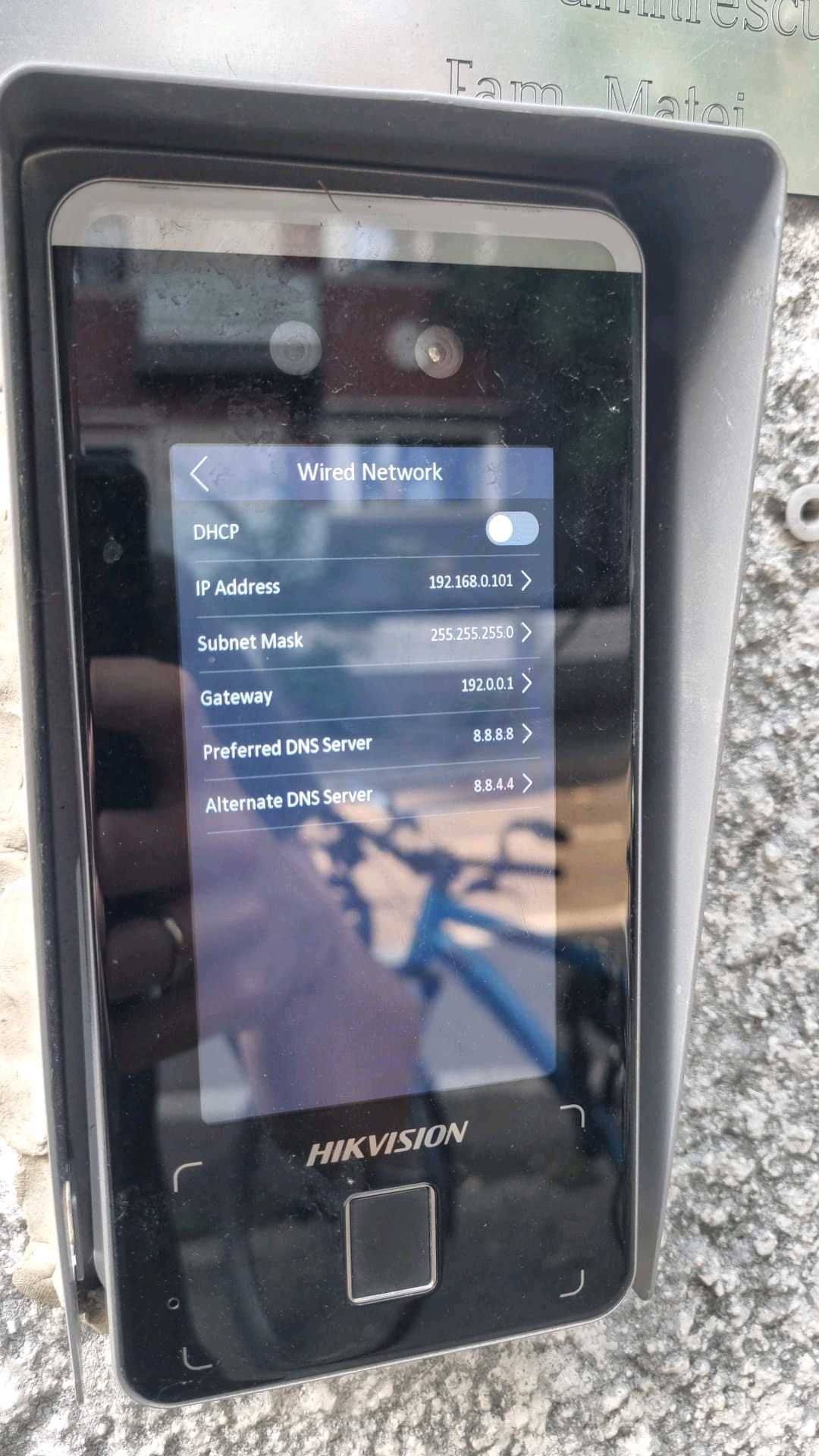 Intelligent Products